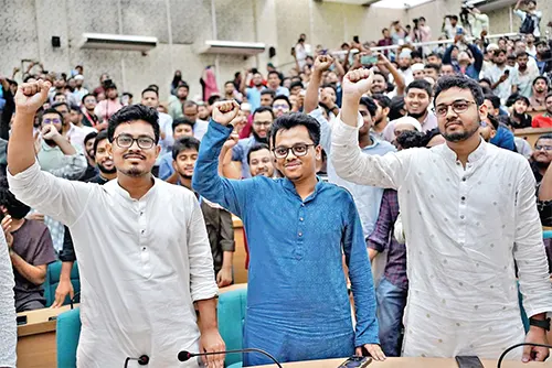 মায়ায় অন্ধ হওয়া বিপদ ডেকে আনে আপা