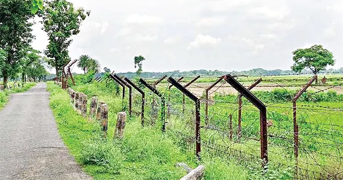 অনুপ্রবেশের জুজু ও হাসিনাকে আশ্রয়